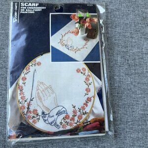 Vogart Craft Dresser Scarf For Embroidery Or Ballpoint Painting Praying Hands